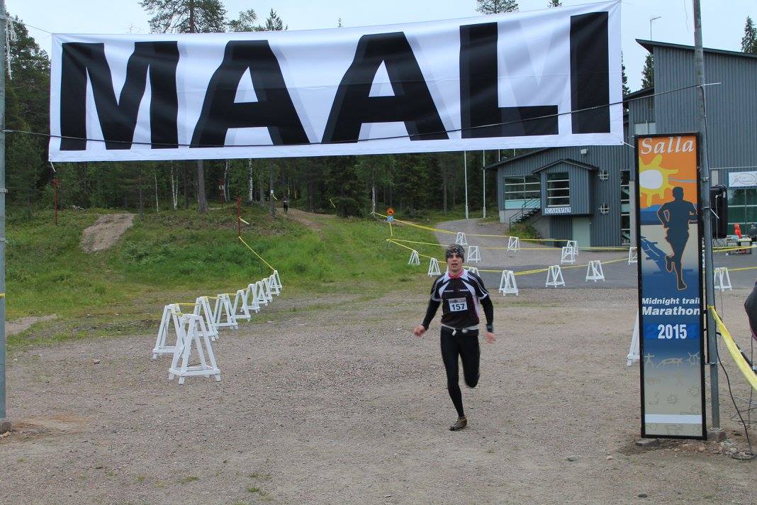 Maalisuoralla (Kuva: Salla Trail Marathon)
