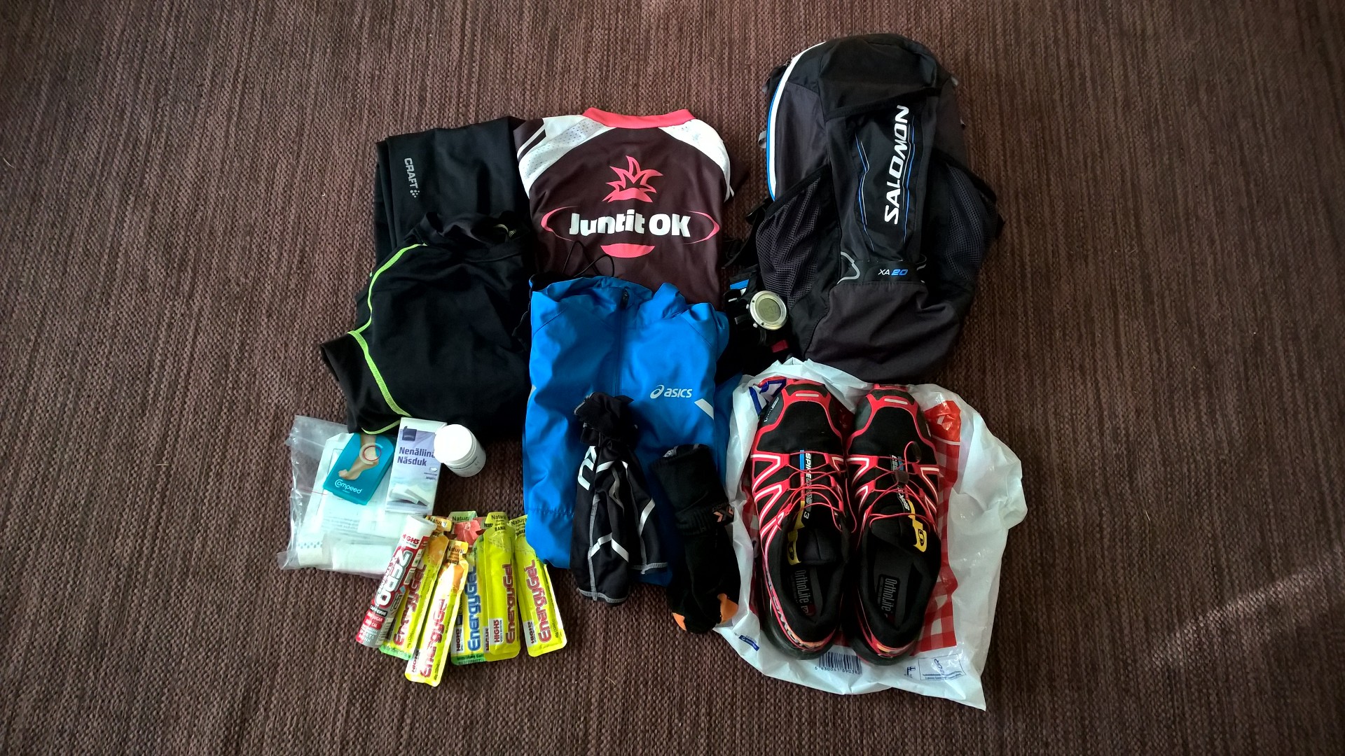 varusteet karhunkierrokselle